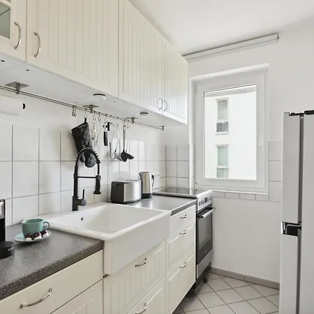 Lejlighed Good Homes Business & I Netflix, Kueche & 1000mbits